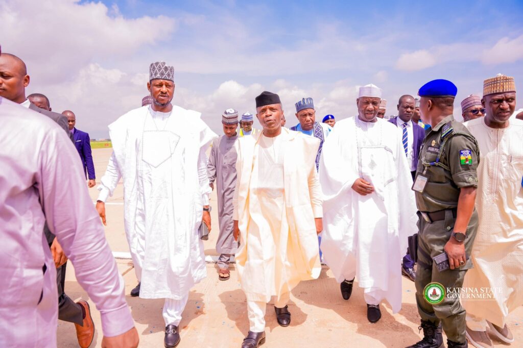 PHOTO NEWS: Dada Musa Yar'adua; Obasanjo Pay A Condolences Visit to Mallam Dikko With Governor Of Borno