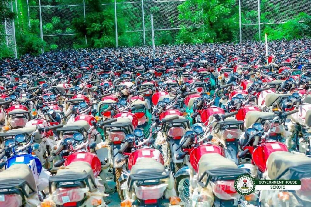 BREAKING: Sokoto State Gives New Hilux vans and 710 Motorcycles To Community Security To Fight Banditry (PHOTOS)