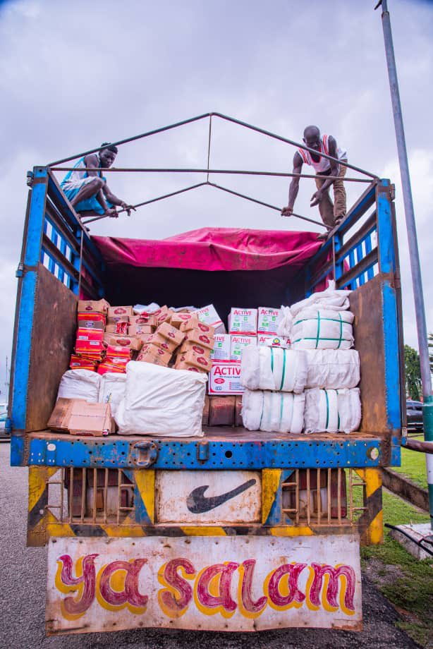 Benue State Governor Hyacinth Alia Handover Seized Truckloads To EFCC, ICPC. Request For Proper Investigation(PHOTOS)