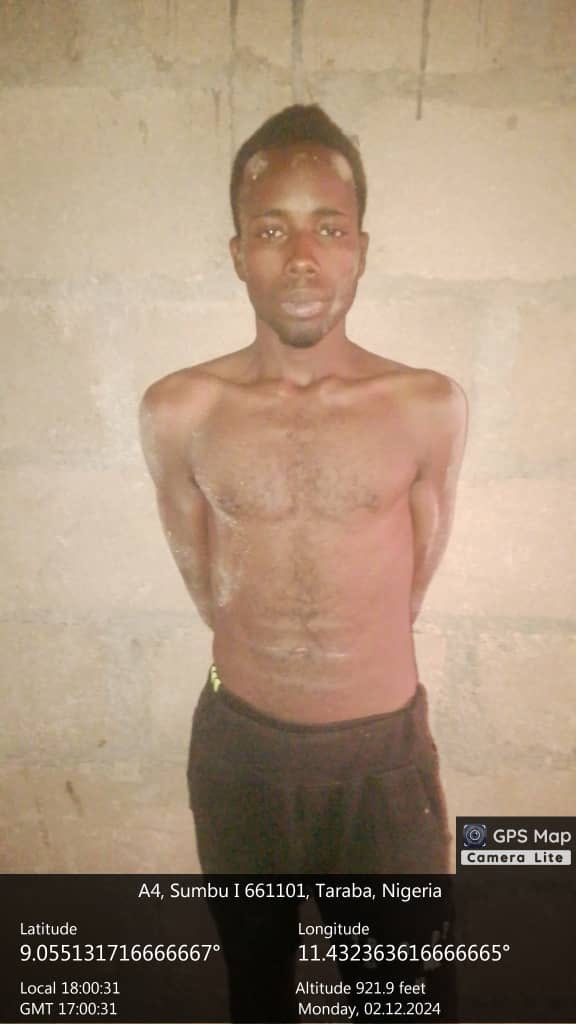 JUST IN: Troops Arrest Four Suspected Kidnappers, Rescue Victim And Recover Stolen Vehicle In Taraba State (PHOTOS)