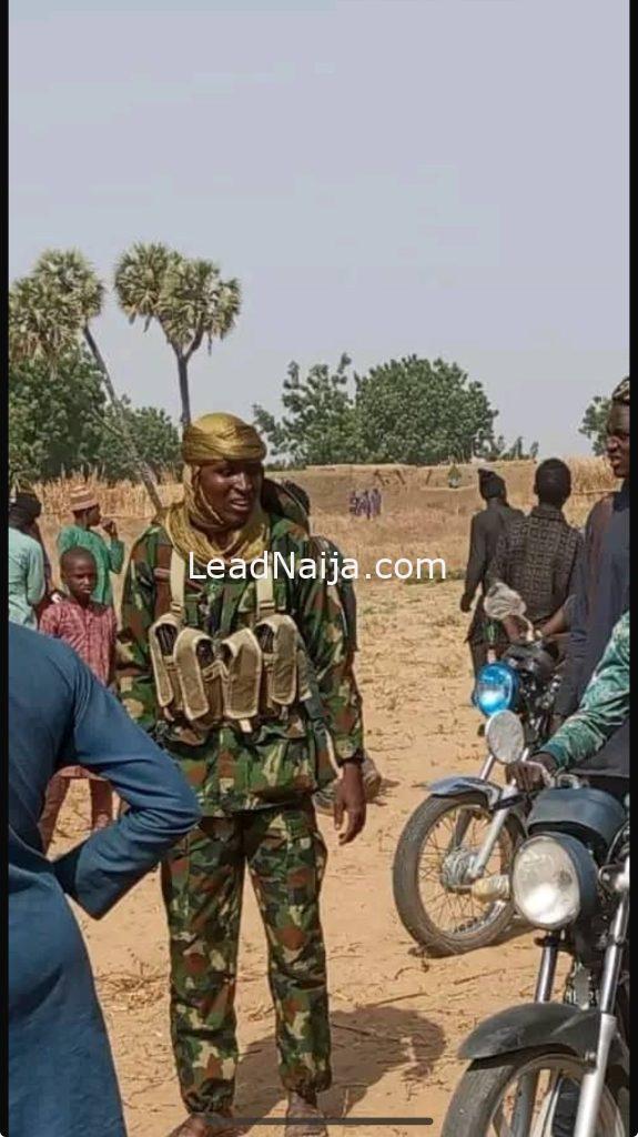 Bandits Surrender to Nigerian Army Troops in Katsina Under Operation Hadarin Daji (PHOTOS)