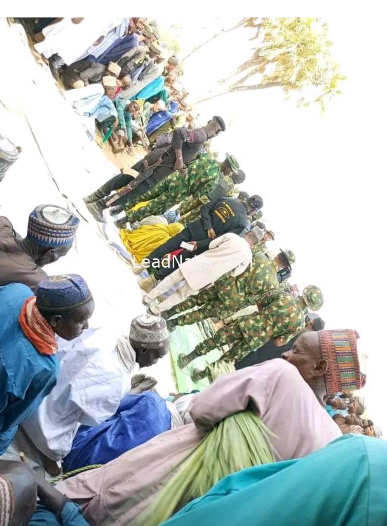 Bandits Surrender to Nigerian Army Troops in Katsina Under Operation Hadarin Daji (PHOTOS)