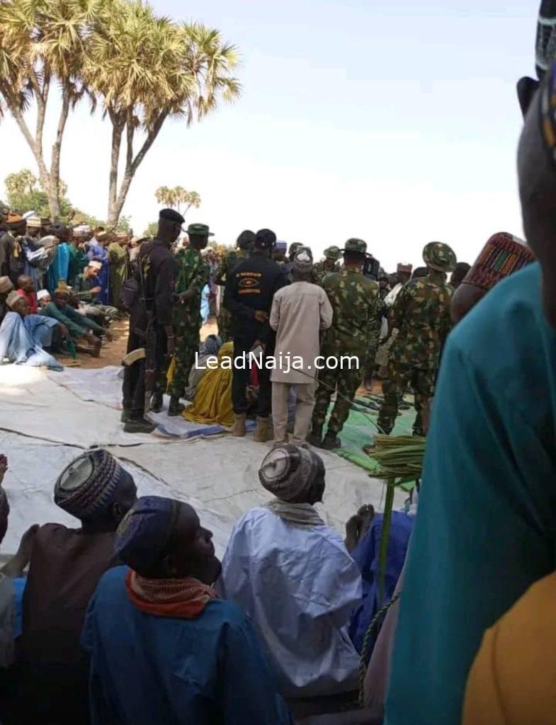 Bandits Surrender to Nigerian Army Troops in Katsina Under Operation Hadarin Daji (PHOTOS)