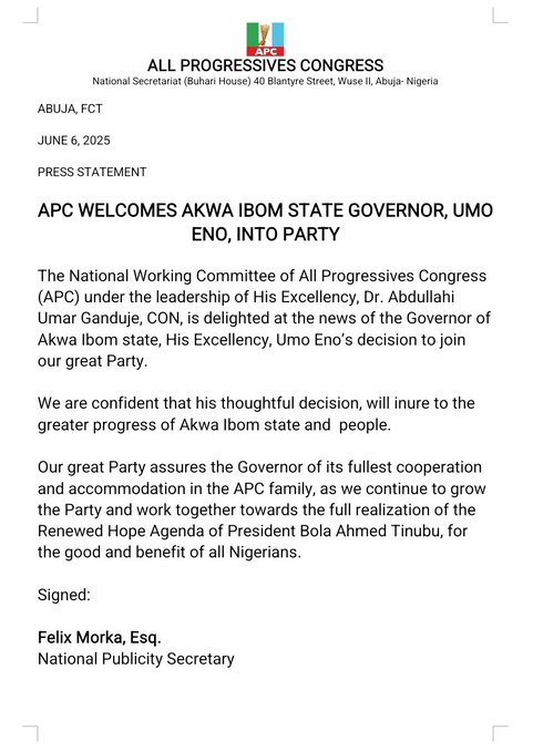 APC Officially Welcomed Akwa Ibom State Governor, Umo Eno After Defection