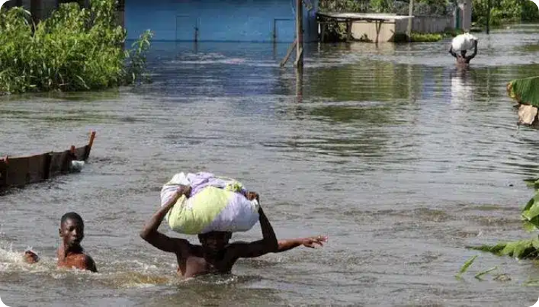 SAD NEWS: Six Die, Over 2,000 People Displaced As Heavy Flood Ravage Adamawa Communities (PHOTOS)