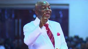 Bishop Oyedepo Ride On Rolls Royce, Get N1billion As Gifts For 70th Birthday