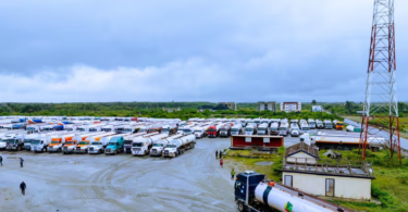 BREAKING: NPPC Deployed 100 Trucks To Load Petrol From Dangote Refinery, Lagos Clears Traffic (VIDEO)