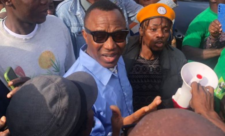 BREAKING: Sowore Joins Lagos #FearlessInOctober Protest (PHOTOS)