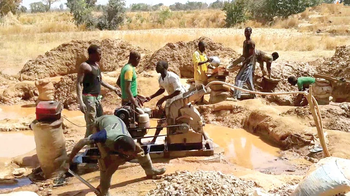 BREAKING: FG Lifts 5-Year Mining Ban in Zamfara