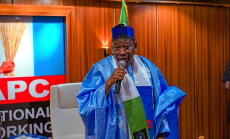 “APC’ll Take You Back To The Good Old Days Of Ojukwu”-Ganduje Tells Anambra Voters