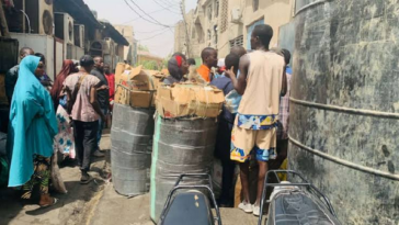 Ramadan Tragedy: Scorching Heatwave Sparks Rush For Ice, Cold Water In Maiduguri