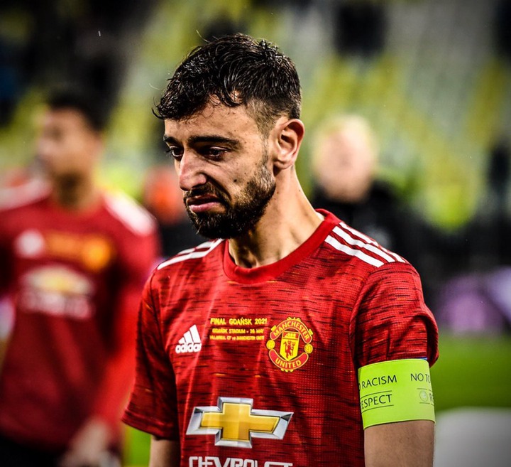 Midfielder Fernandes Equals Cristiano Ronaldo In Man United Record, Reasons Emerged