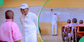 Back to School: Nigerian Governor Teaches in Classroom, Wins Public Praise