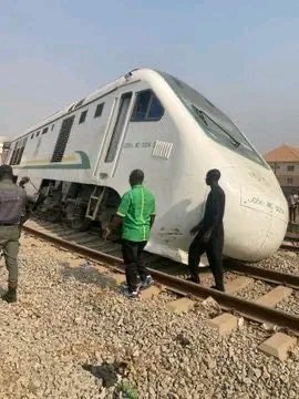 Vandals Steal Rail Track Clips in Delta, NRC Responds in Viral Video