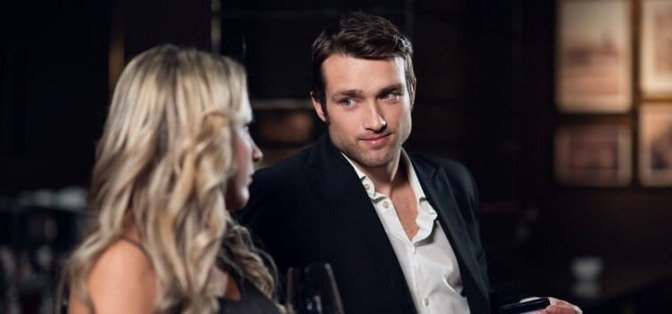 4 Signs To Check If A Guy Has Feelings for You