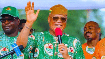 Governor Of Akwa Ibom Umo Eno Officially Dumps PDP, Joins APC (VIDEO)