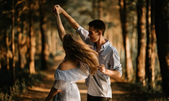 Relationship Tips: The 'Five Stages of Love' —and Why Many People Halt at Stage Three