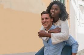 Signs Women Is Struggling To Love You Back