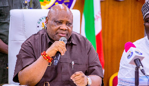 “Lavishing Excess" APC Fumes, Reacts Over Adeleke’s 'Beer Parlour' Meeting, Whopping N6bn On Foreign Trips