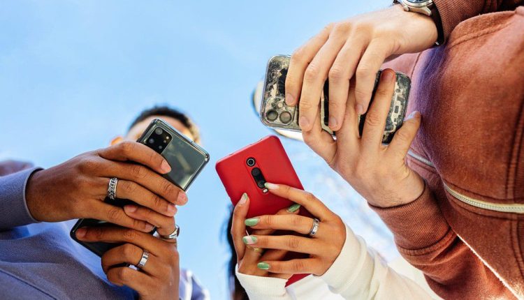 Ten (10) Things You Shouldn’t Be Doing In Your 20s Anymore