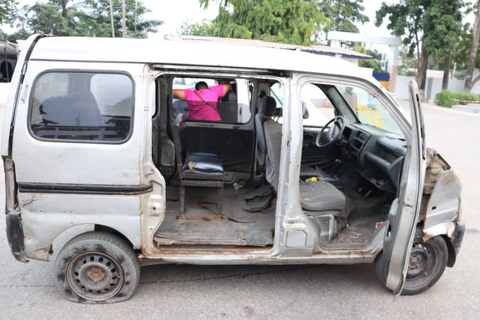 Police Arrest Notorious'One Chance'Kingpin, Bust Gang, Recover Vehicle, Weapons In Lagos (PHOTOS)
