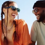 8 Strong Body Signals That Show A Man Is Attracted To You
