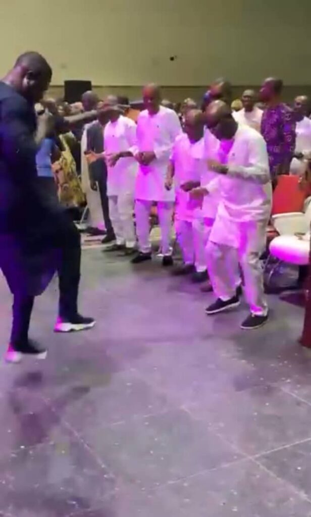 VIDEO: Ondo Gov Aiyedatiwa Thrills Crowd with Dance at August Praise Night