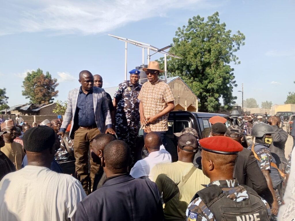 Borno: Governor Zulum Urges Communities To Be Resilient; Assures Kirawa Residents Of  Commitment To Security