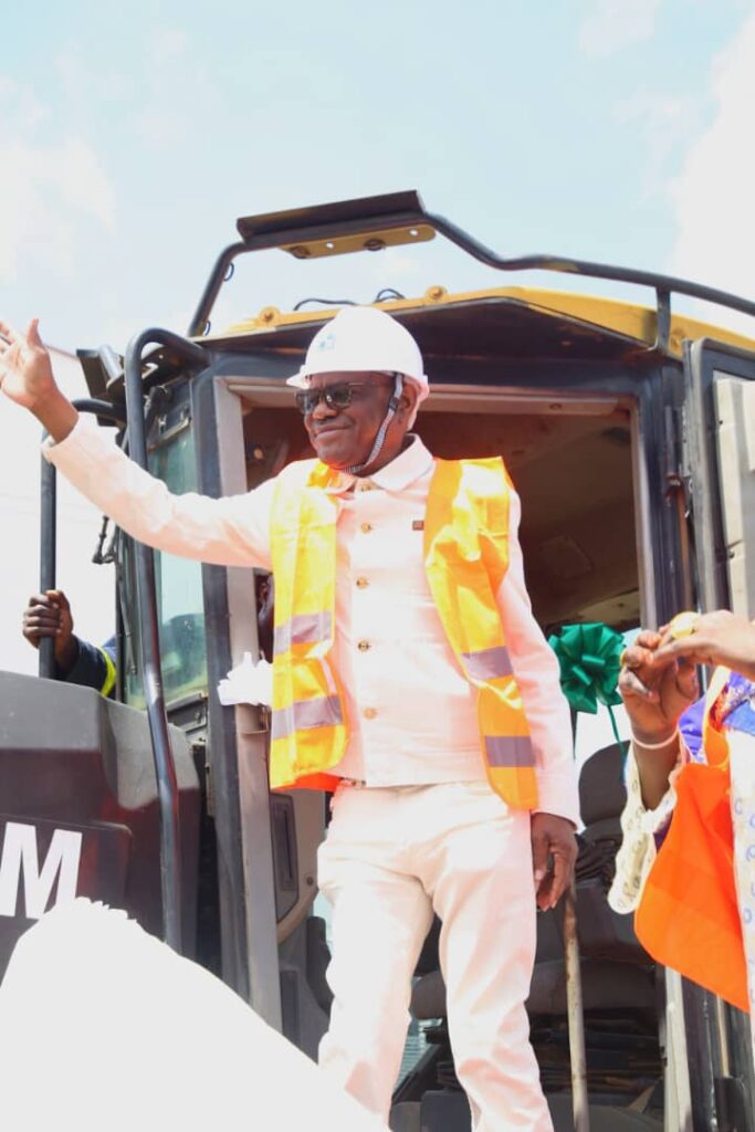 PHOTOS NEWS: FCT Minister, Wike Unleashes Abuja Mega Transformation