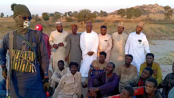 Bandit Kingpin Releases 37 Abductees In katsina’s Bakori LGA (PHOTOS)