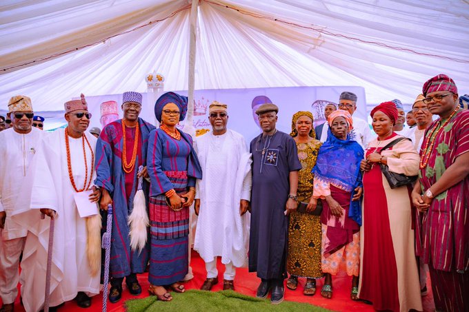 Aiyedatiwa Presents Staff of Office to New Olu-Oke of Oke-Igbo, Oba Akintoye Adeoye, Ending Years of Dispute